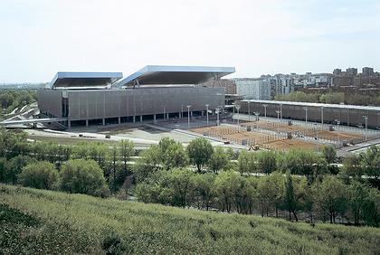 В Испании открылся теннисный стадион с «волшебными» перекрытиями