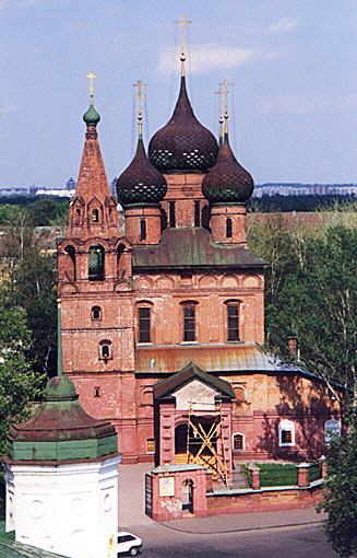 Yaroslavl. Church of Archangel Michael. XVII cent.
