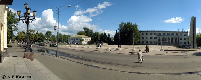Площадь «30 лет Победы». 2002, 31 мая.