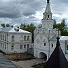 Казанский надвратный храм Троицкого монастыря. 2002, 7 мая.