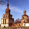 Stepanovskoye. Annunciation Church (middle - the 2-nd half of the XVI-th cent. (till 1578); 1680-1690- ) and Church-Belfry of Isaak Dalmatsky (1732).
